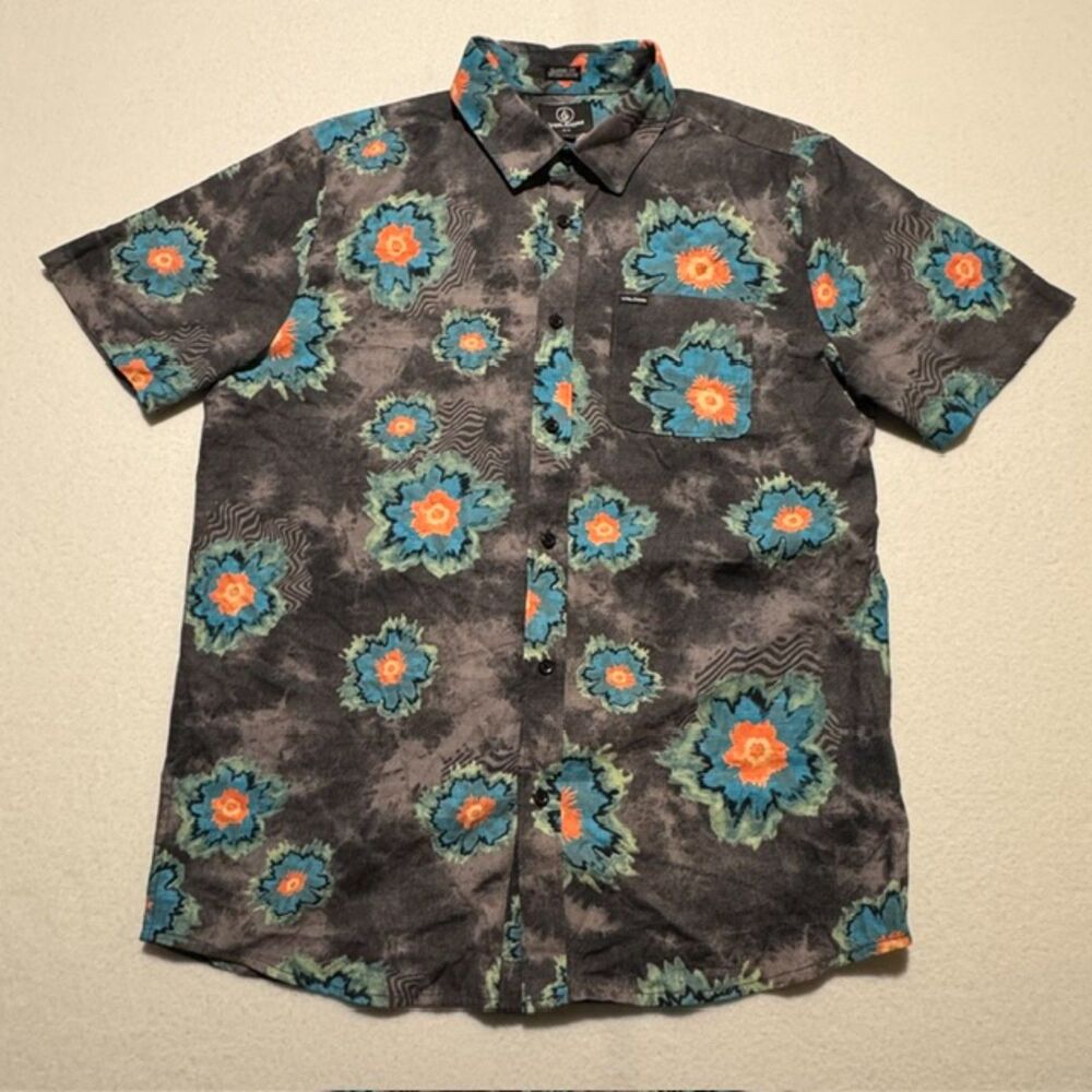 Volcom Mens Black Tie Dye Floral Short Sleeve Button Up Shirt Classic Fit Medium